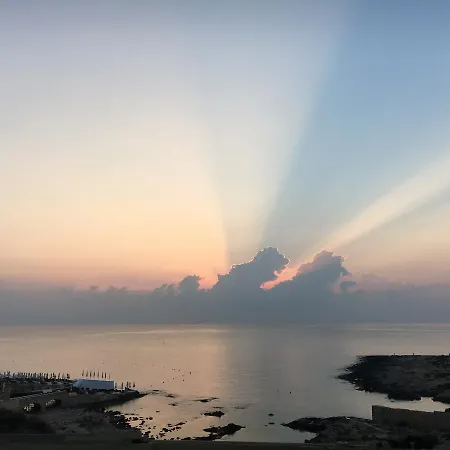 Sea-mist Luxury Escape